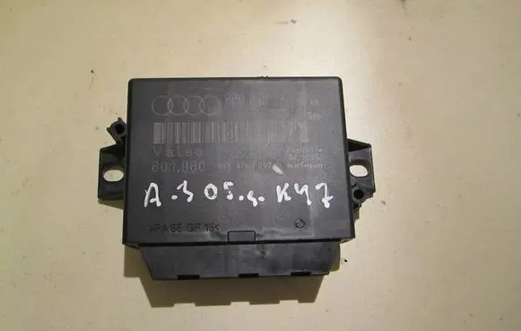 Audi A3 S3 A3 Sportback 8P Parking PDC control unit/module 8P0919283A