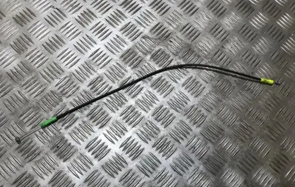Toyota Avensis T250 Front door cable line 