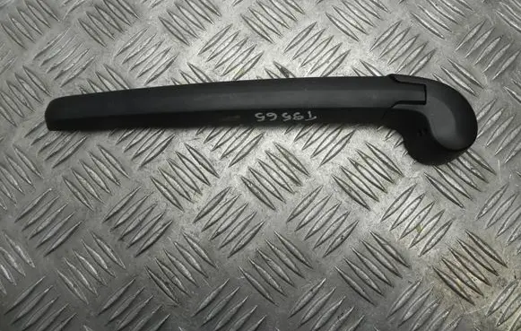 Audi A3 S3 8V Rear wiper blade arm 8V3955407 T9565
