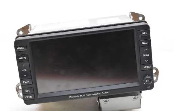Radio/CD/DVD/GPS head unit