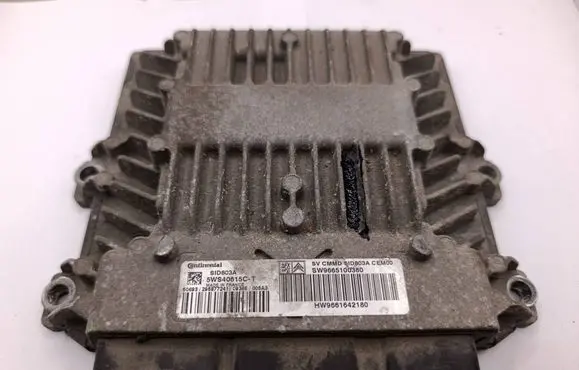 Peugeot 3008 I Engine control unit/module S9665100380 5WS40615CT 9661642180