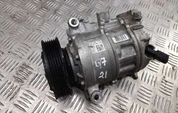 Audi Q7 4M Air conditioning (A/C) compressor (pump) 80A816803