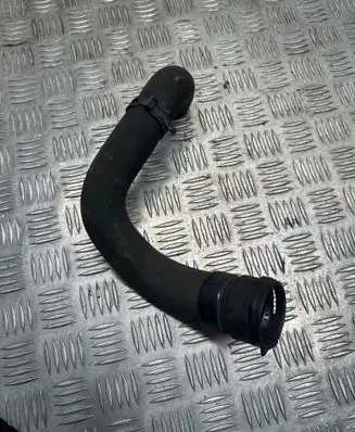 Opel Insignia A Engine coolant pipe/hose 13422453