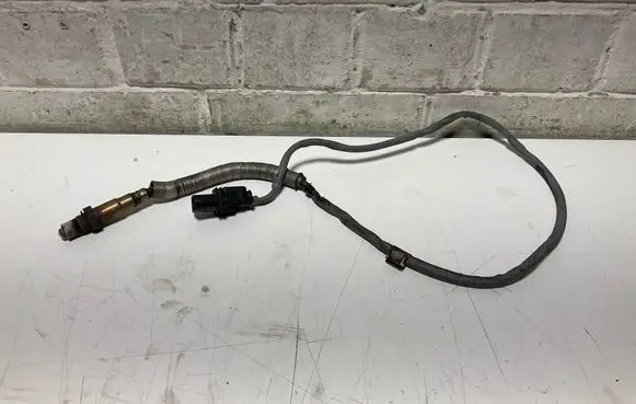 BMW 5 E60 E61 Lambda probe sensor 7557758 0258017101 LSU49