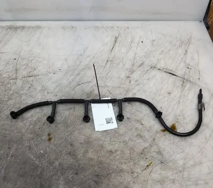 Volvo V60 Fuel return line/hose 31321198 0445130003