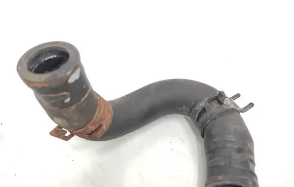 Toyota RAV 4 (XA30) Engine coolant pipe/hose