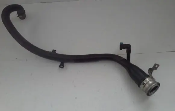 BMW X3 F25 Fuel tank filler neck pipe 16117216530 7220693