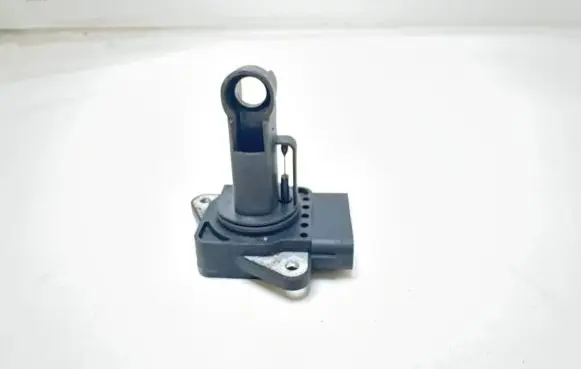 Toyota Corolla E120 E130 Mass air flow meter 222040J010 050113 MB1974003010