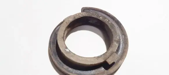 Ford Mondeo MK IV Front coil spring rubber mount 6g915599baa 6g91-5599-baa