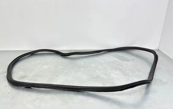 Audi A4 S4 B9 Front door rubber seal 8W0831721