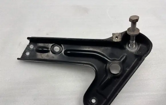 Mercedes-Benz GL X166 Other front suspension part A1643311040