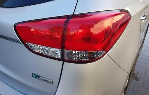 KIA Carens III Rear/tail lights