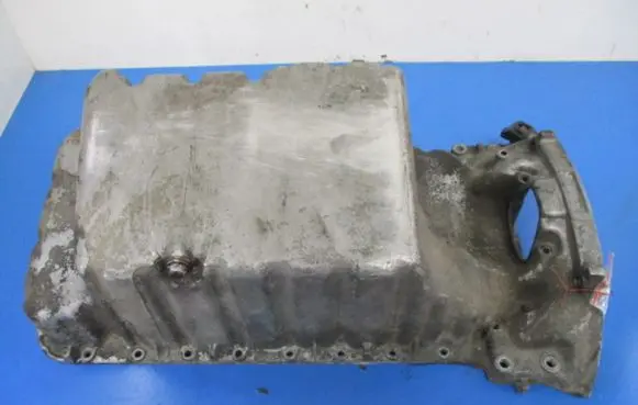 Mercedes-Benz Vito Viano W638 Oil sump 6010142202