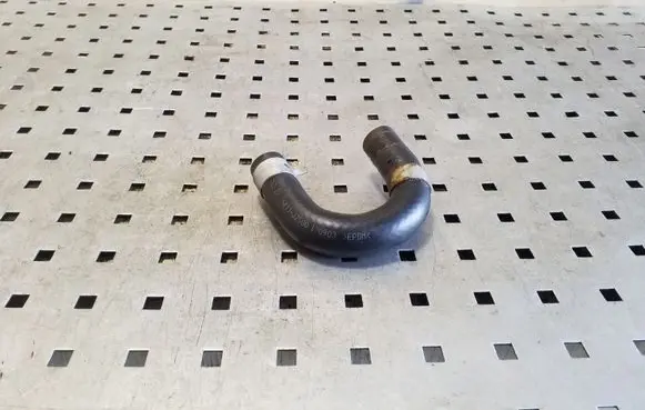 KIA Soul Electric car engine cooling hoses/pipes 25411J2500