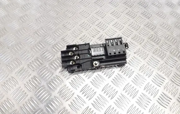 Mercedes-Benz E W211 Fuse module 2115452301