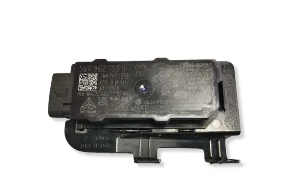 Cupra Formentor Aerial antenna amplifier 5WA962133G
