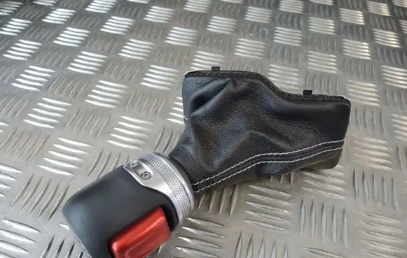 Jeep Wrangler Gear lever shifter trim leather/knob 