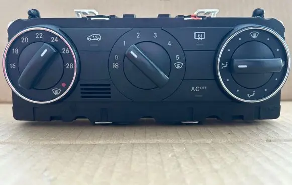 Mercedes-Benz A W169 Climate control unit A1698300585 69780002