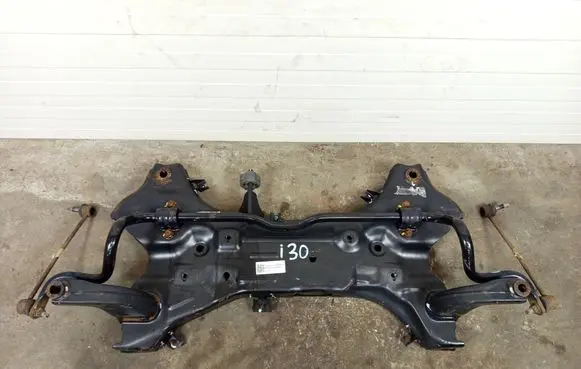 Hyundai i30 Front subframe 62401-G4AA0 G4AA 2008180057B