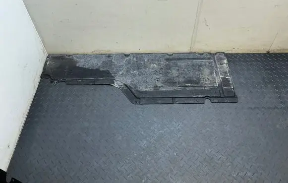 BMW 5 E60 E61 Side bottom protection 7009725 7070179