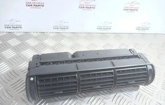 Audi A4 S4 B5 8D Dash center air vent grill 8D0820951