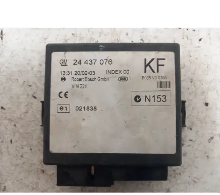 Opel Zafira A Comfort/convenience module 24437076 F005V00155 021838