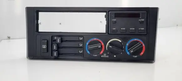 BMW 5 E34 Climate control unit 1384141 13842959