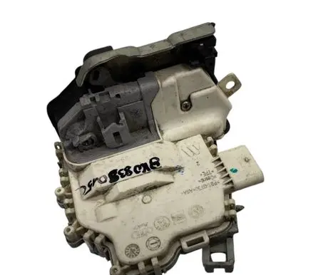 Audi A4 S4 B5 8D Rear door lock 8K0839015C