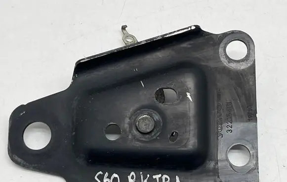Other front suspension part
