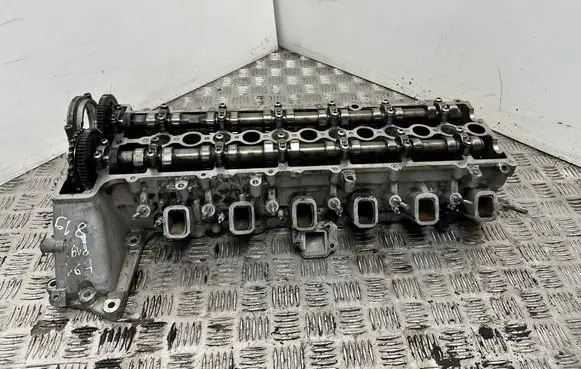 BMW 3 E90 E91 Engine head 11127806060 11317791579 11317791580