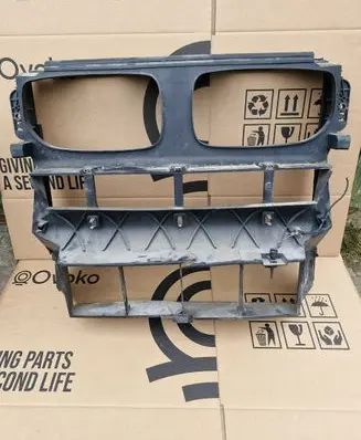 BMW X5 E70 Radiator support slam panel 51647177878 7177878
