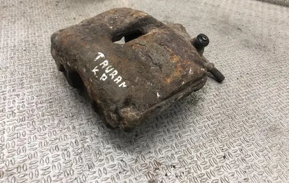 Volkswagen Touran I Front brake caliper