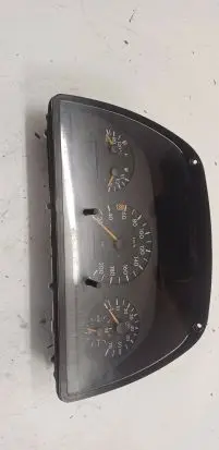 Mercedes-Benz Vito Viano W638 Speedometer (instrument cluster) 0005429601 110008850031