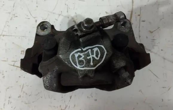 Audi Q3 8U Front brake caliper VCF257