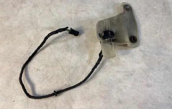 Mercedes-Benz G W461 W463 1st Gen Front door sensor A4637600128