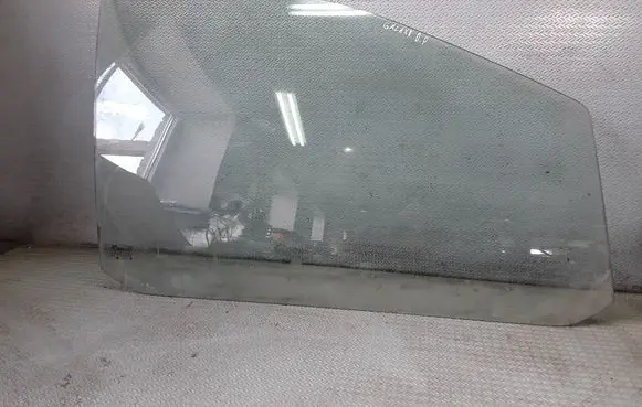 Ford Galaxy Front door window glass four-door
