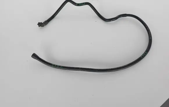 Porsche Cayenne (92A) Engine coolant pipe/hose 7P0877202