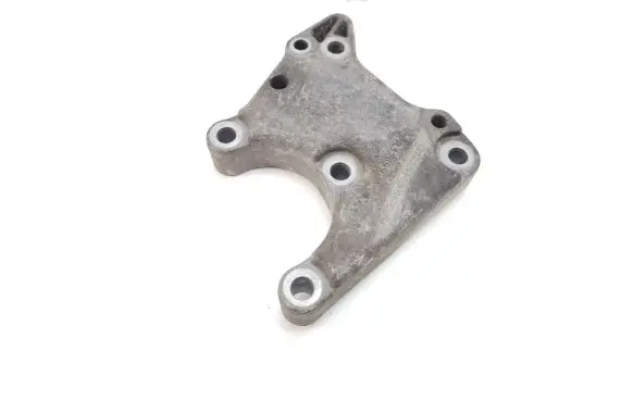 BMW 5 E60 E61 Power steering pump mounting bracket 7801442 32417801442