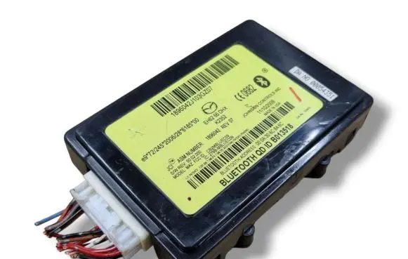 Mazda CX-7 Bluetooth control unit module EH6266DHX