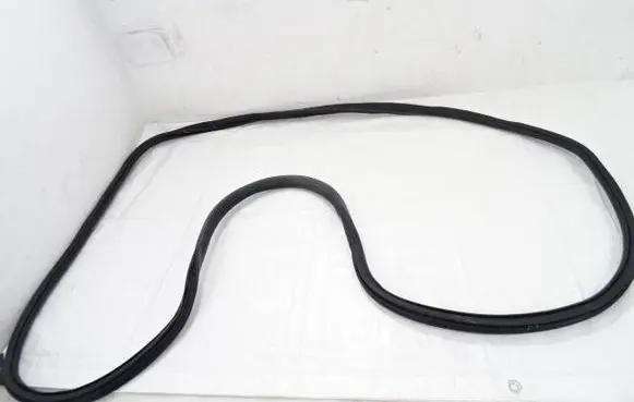 Peugeot Expert Rear door rubber seal (on body) 