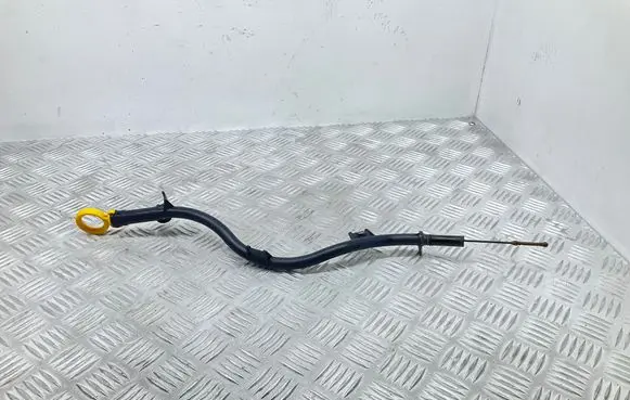 Audi A3 S3 8V Oil level dip stick 04L103634 04L115611F