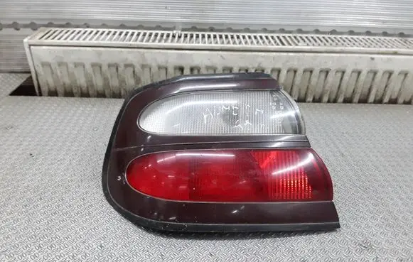 Nissan Almera Rear/tail lights BA75E