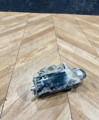 Mercedes-Benz E W211 Starter motor A0051516601