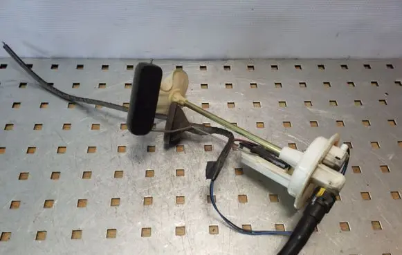 Fuel level sensor