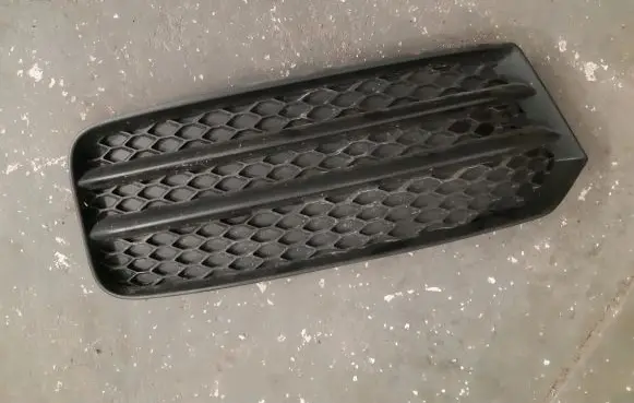 Audi A1 Front bumper lower grill