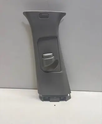 Jeep Grand Cherokee WL (B) pillar trim (top) 6SM73SA5AD NB552461 2589900