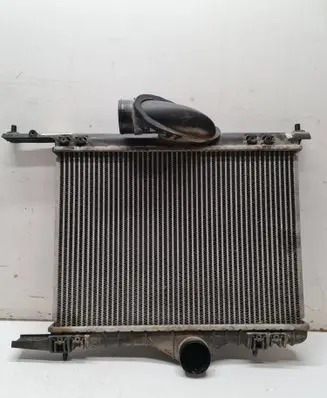 Volvo V70 Intercooler air channel guide 