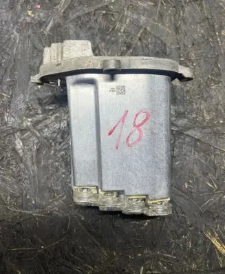 Headlight part
