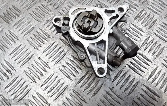 Vacuum pump