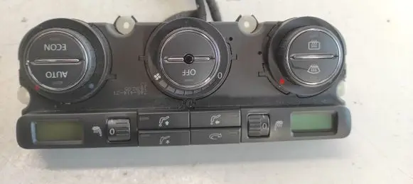 Volkswagen Touran I Climate control unit 74641421 160205